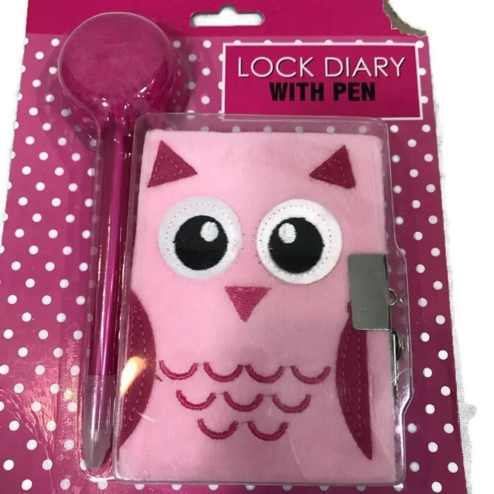 Brand new‎ Pink Owl Lock Diary with Pen